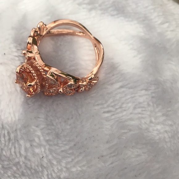 Morganite Diamond Ring - Picture 6 of 8